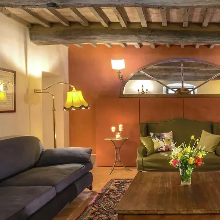 In Tuscany With Organic Wine Estate Ареццо